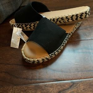 NWT Old Navy Sandals